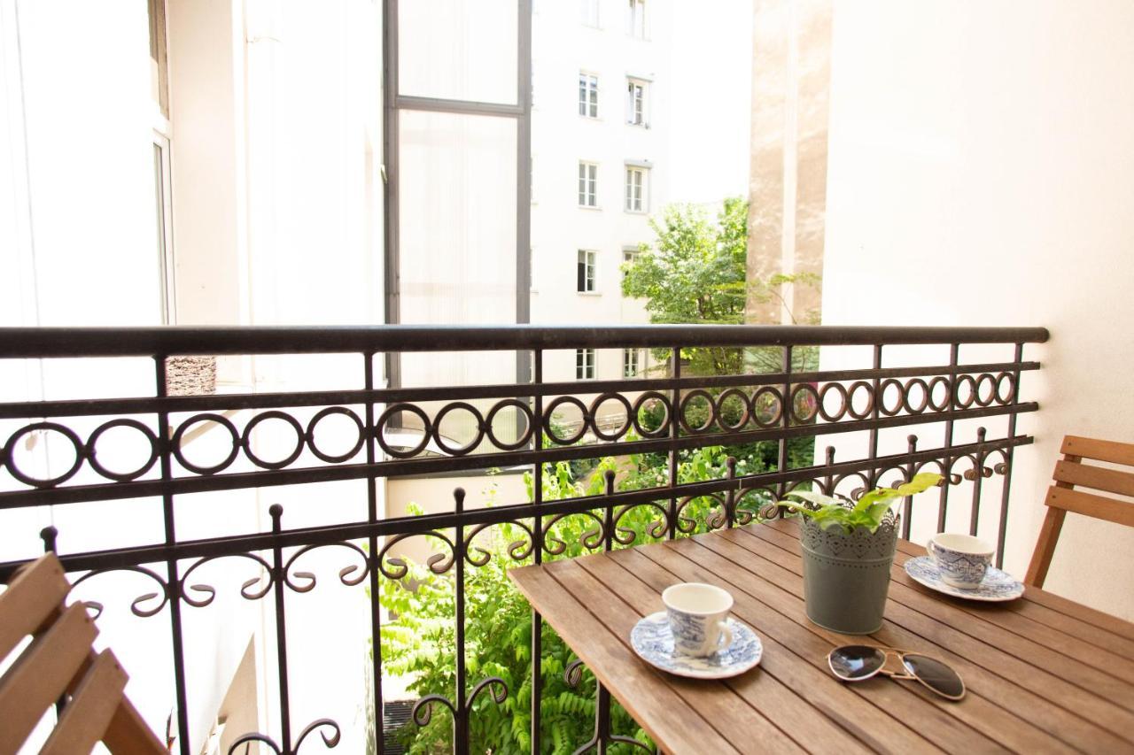 City Center - Golden Apartments - Dobr11A Варшава Екстериор снимка